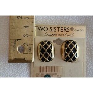 Vintage Two Sisters Medici Lauren & Leah Black & Gold Clip On Earrings Used ~1"